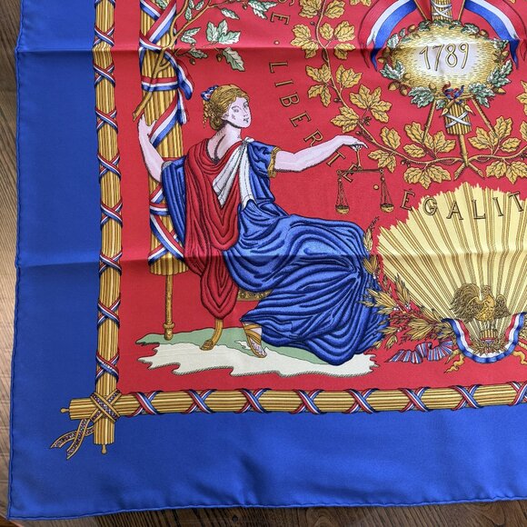 HERMES Vintage Republique Francaise Red Blue 90 cm Silk Square Scarf Box Good - Picture 8 of 16
